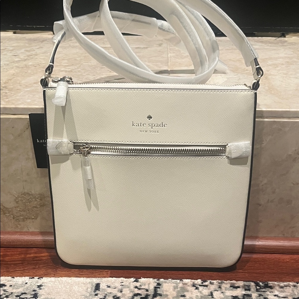 Kate Spade Cream Crossbody Bag